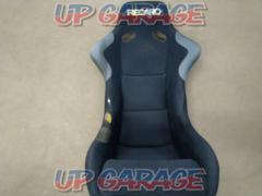 RECARO
SPG
VEL
SCHWARZ