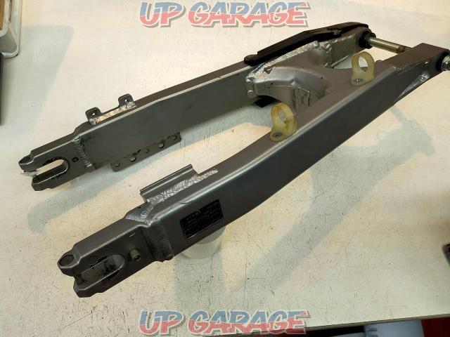 KAWASAKI (Kawasaki)
Genuine swing arm
[KLX250ES]-02