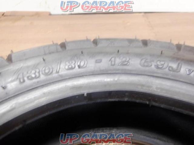 Vee
Rubber
Tire-04