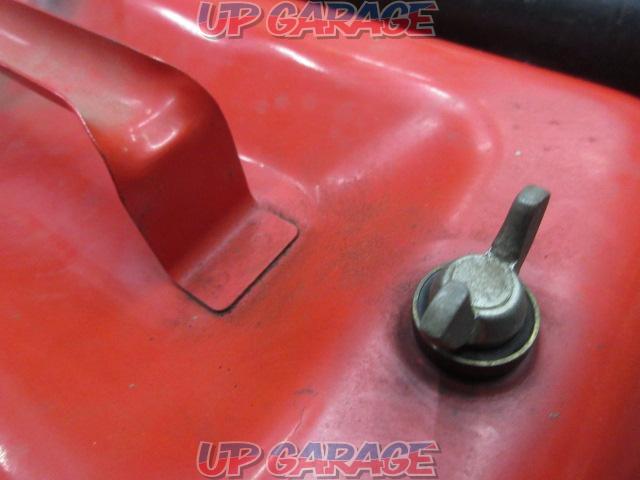Unknown Manufacturer
GMP-20
Gasoline carrying cans
20L-06