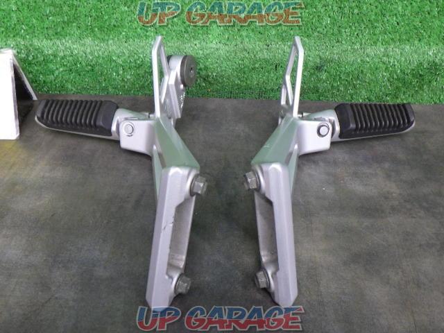 SUZUKI (Suzuki)
Genuine tandem step
GSX1400 (year unknown)-07