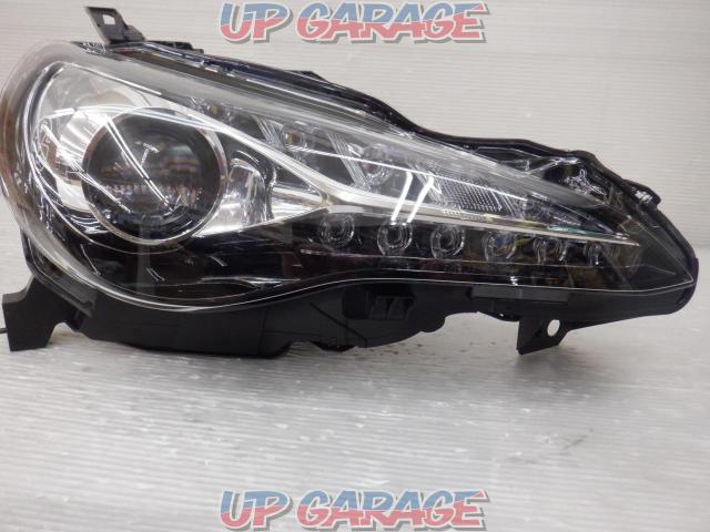 【右側のみ】TOYOTA 純正LEDヘッドライト KOITO100-60345 ZN6 86 後期-02