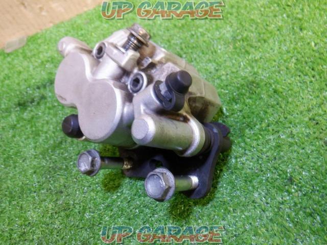 7 KAWASAKI(カワサキ) 純正 フロントブレーキキャリパー-03