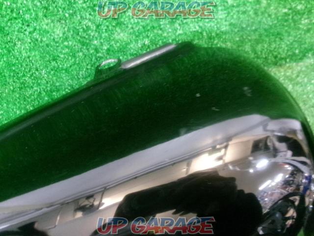 W650 (removed from unknown model year)
KAWASAKI genuine
Side cover
Right and left-10