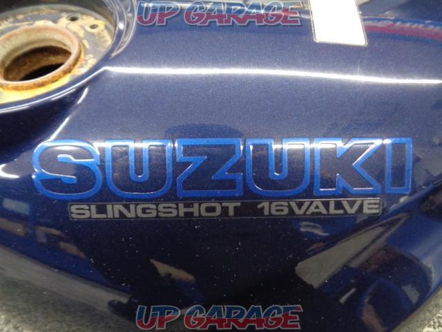SUZUKI (Suzuki)
BANDIT
Bandit
400
(GK 75 A)
Genuine tank-02