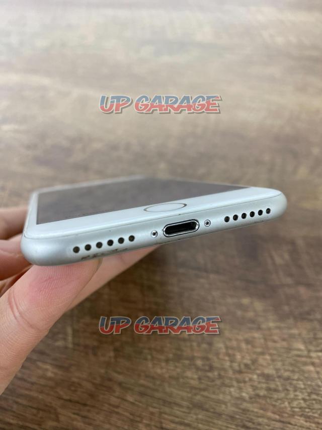 Apple 中古iPhone8 64GB シルバー-03