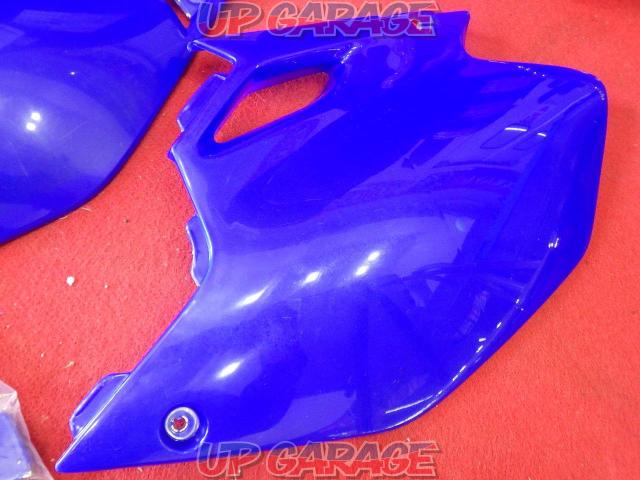 UFO
PLAST
Side cover
Tripartition-03