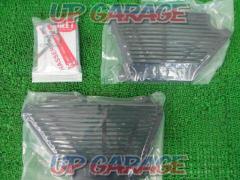 Z750RS/ZⅡBEET
Al fin cover
Product number: 0403-K00-04