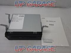トヨタ純正オプション ディスプレイオーディオ用CD/DVDデッキ (86270-K0010)