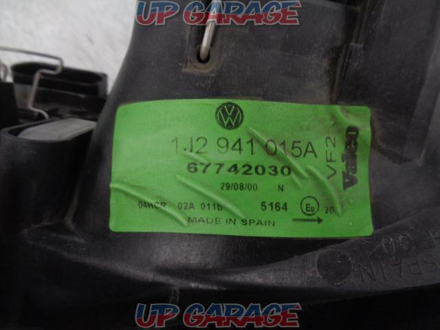 VW (Volkswagen)
Genuine headlight
Golf 4
Wagon/1J series-06