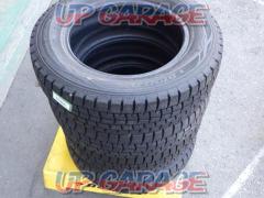 DUNLOP (Dunlop) WINTERMAXX
WM01