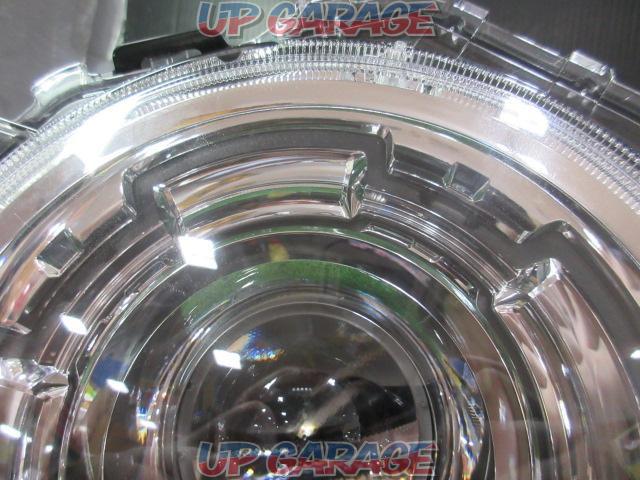 SUZUKI (Suzuki)
JB64W / Jimny
Genuine headlight
Right and left-03