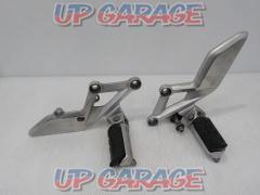 HONDA
CBR250R
MC41
Genuine step
Right and left