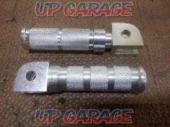 3 manufacturer unknown
Aluminum step