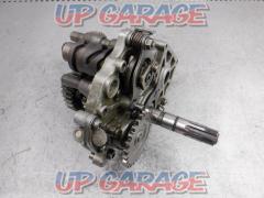 7 SUZUKI
Mission gear
