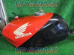 HONDA(ホンダ) 純正 燃料タンク VFR400R(NC30)外し