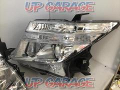 日産純正(NISSAN) E52 HID ヘッドライト 前期