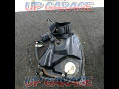 [Majesty 125]
HONDA
Genuine
Fuel tank