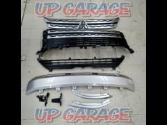 Delica D5 Mitsubishi genuine front grill set