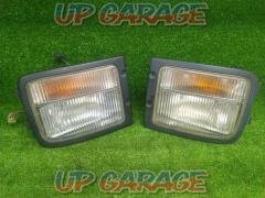 Daihatsu
Mira genuine fog lens