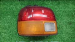 Daihatsu
Mira genuine tail lens
Passenger side