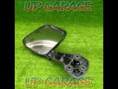 TOYOTA
Hiace 200 genuine
Rear under mirror