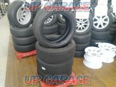 BRIDGESTONE (Bridgestone)
BLIZZAK
VRX2