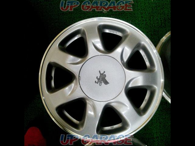 Toyota original (TOYOTA)
TOYOTA
30 Soarer
Original wheel-02