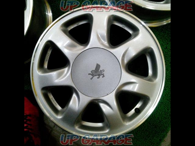 Toyota original (TOYOTA)
TOYOTA
30 Soarer
Original wheel-03