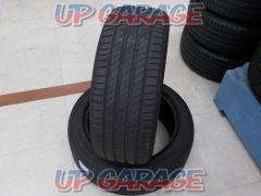 MICHELIN
PRIMACY4*2 set