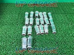 Dunax
Aluminum nut