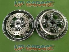 RENEGADE
Harley-Davidson
Custom
Wheel
plating