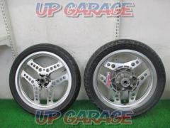 CBX750F
Comster Wheel