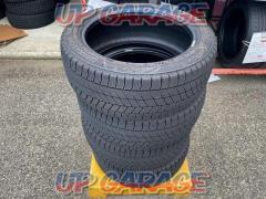 BRIDGESTONE BLIZZAK VRX3 225/45R17 4本