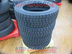 GOODYEAR ICE NAVI 7 175/65R15 4本