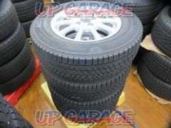 BRIDGESTONE
ECO
FORME
SE-15
+
BRIDGESTONE
BLIZZAK
VRX3
185 / 70R1