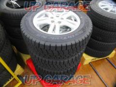 DUNLOP
DUFACT
DA5
+
AUTOBACS
NorthTrek
N5
195 / 65R15