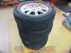 YH
STANDARD
WHEEL
MILLOUS
VX
+
MICHELIN
X-ICE
SNOW
195 / 65R15
