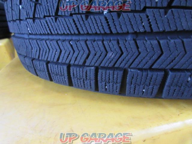*BRIDGESTONE only for 2
BLIZZAK
VRX
(W03258)-08