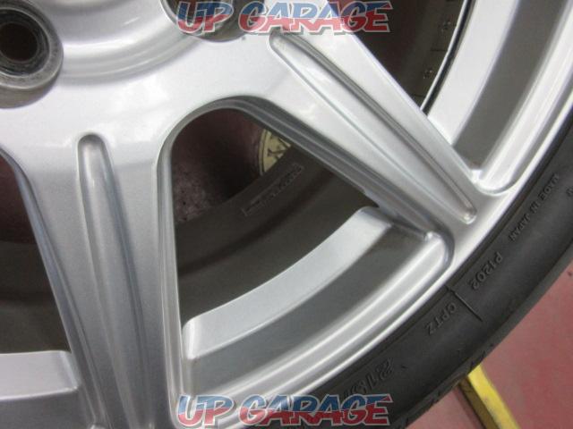 BRIDGESTONE
TOPRUN
R7
(W03901)-07