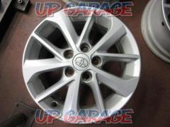 Toyota genuine
Auris original wheel
(W03923)