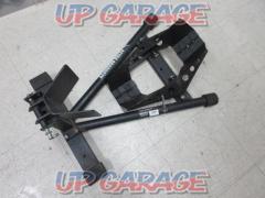 ASTROPRODUCTS
FC398
Front wheel clamp
(W031164)