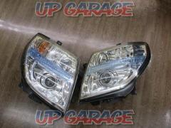 NISSAN
E51 Elgrand mid-term genuine xenon headlight
