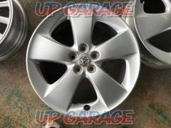 TOYOTA
Prius 30
s Touring original wheel
4/4