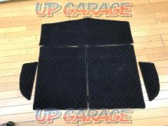Manufacturer unknown
Luggage mat