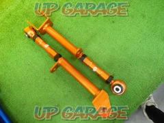 SKID
Adjustable pillow offset
lower arm rear