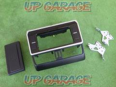 Genuine Toyota (TOYOTA) Land Cruiser Prado / 150 system
Audio panel + mounting stay