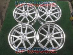 WORK
GNOSIS
CV
203 (GD3)
Brushed
20 inch wheels (two different sizes)
4 pieces set
W03295