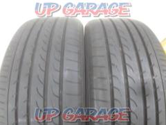【2本セット】 YOKOHAMA BluEarth RV-02 225/50-18 タイヤ2本 W03508
