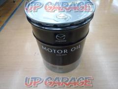 MAZDA
Motor oil
ECO7